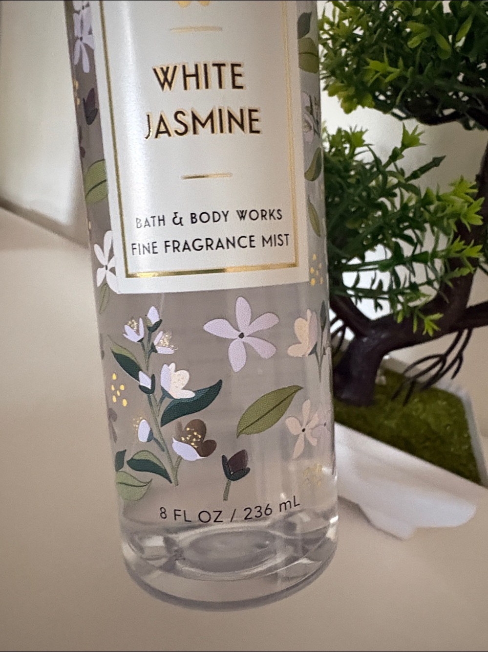 Bath & Body Works White Jasmine Fine Fragrance Mist - Picture 4 of 6